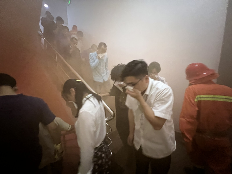 网站1.jpg